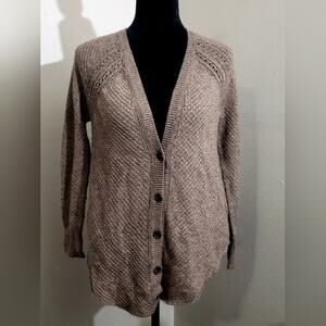 American Eagle Outfitter brown light knit long sleeve Cardigan size small